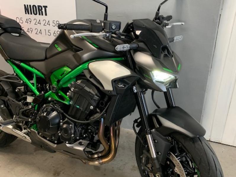 KAWASAKI Z 900