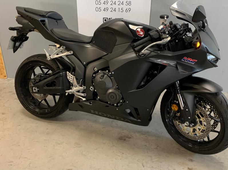 HONDA CBR 600 RR