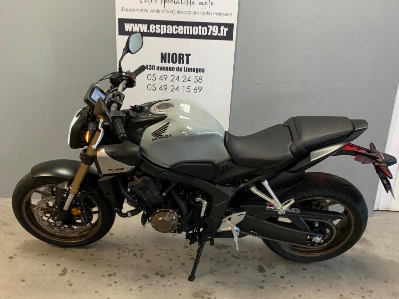 HONDA CB650R Neo Sports Café